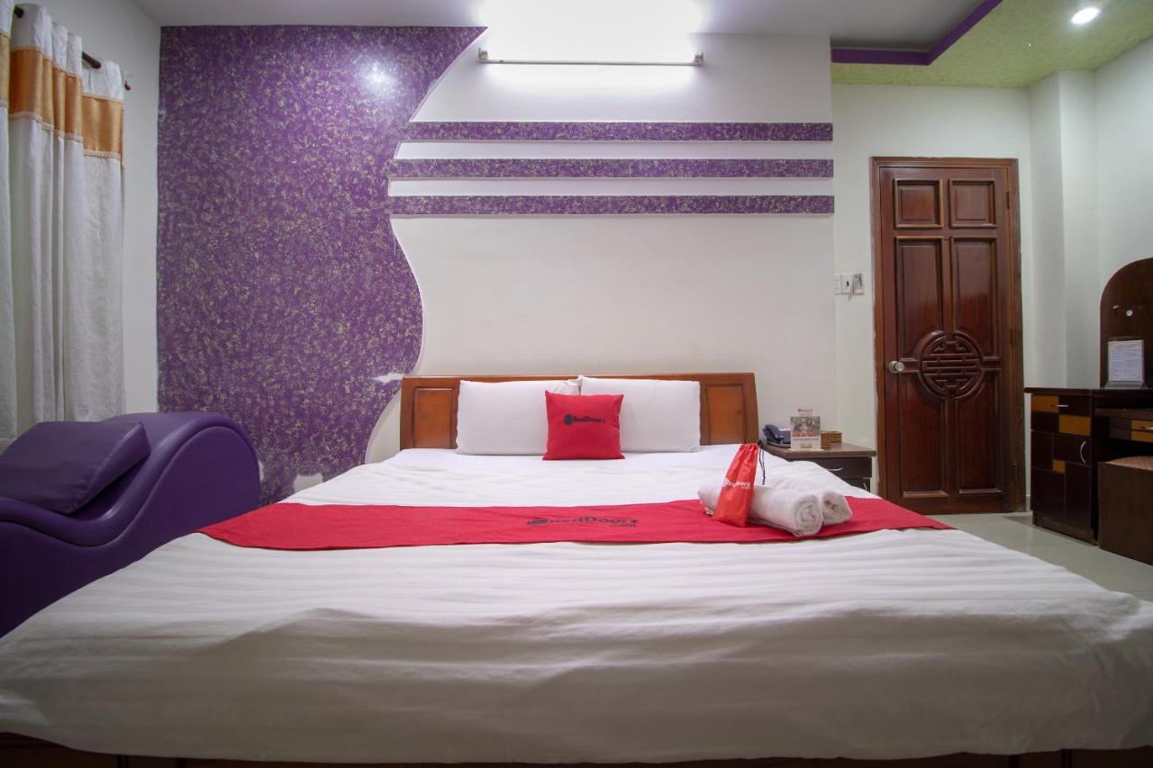 Reddoorz Near Tan Huong Market 2 Ho Chi Minh City Exterior photo